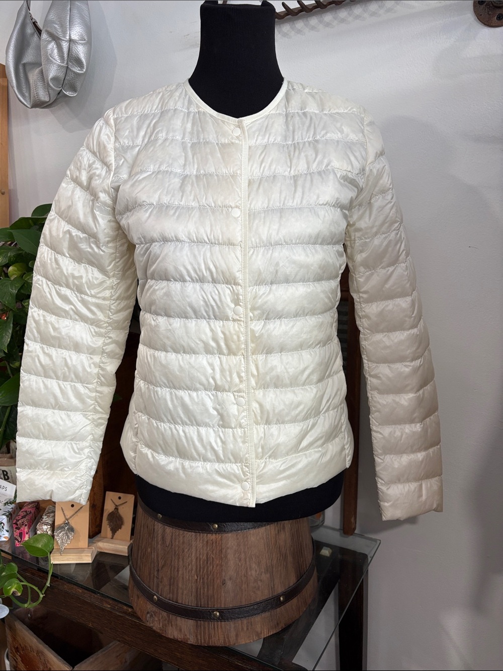 Lightweight Women's Quilted Jacket in Cream